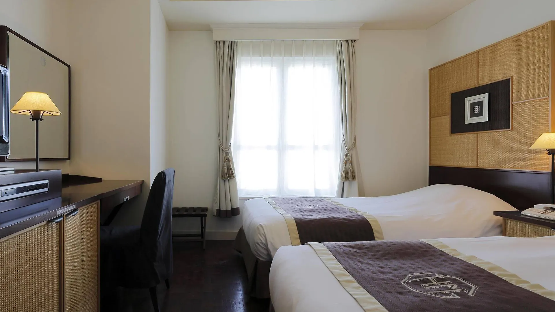 Hotel Monterey Ginza Tokyo 4*,  Japonya