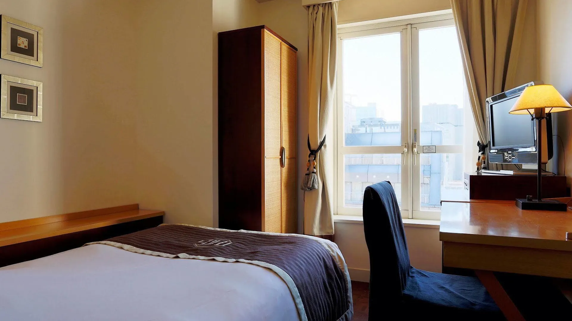 Hotel Monterey Ginza Tokyo Japonya